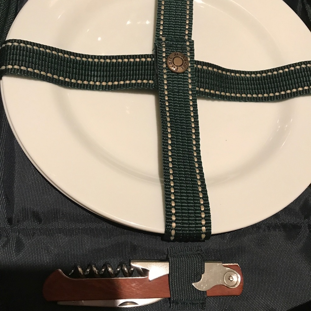 🚫 SOLD L. L. Bean Backpack Picnic Set Wine - Picture 6 of 7